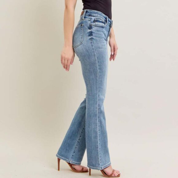 Judy Blue Mid Rise Boot cut - Picture 2 of 3